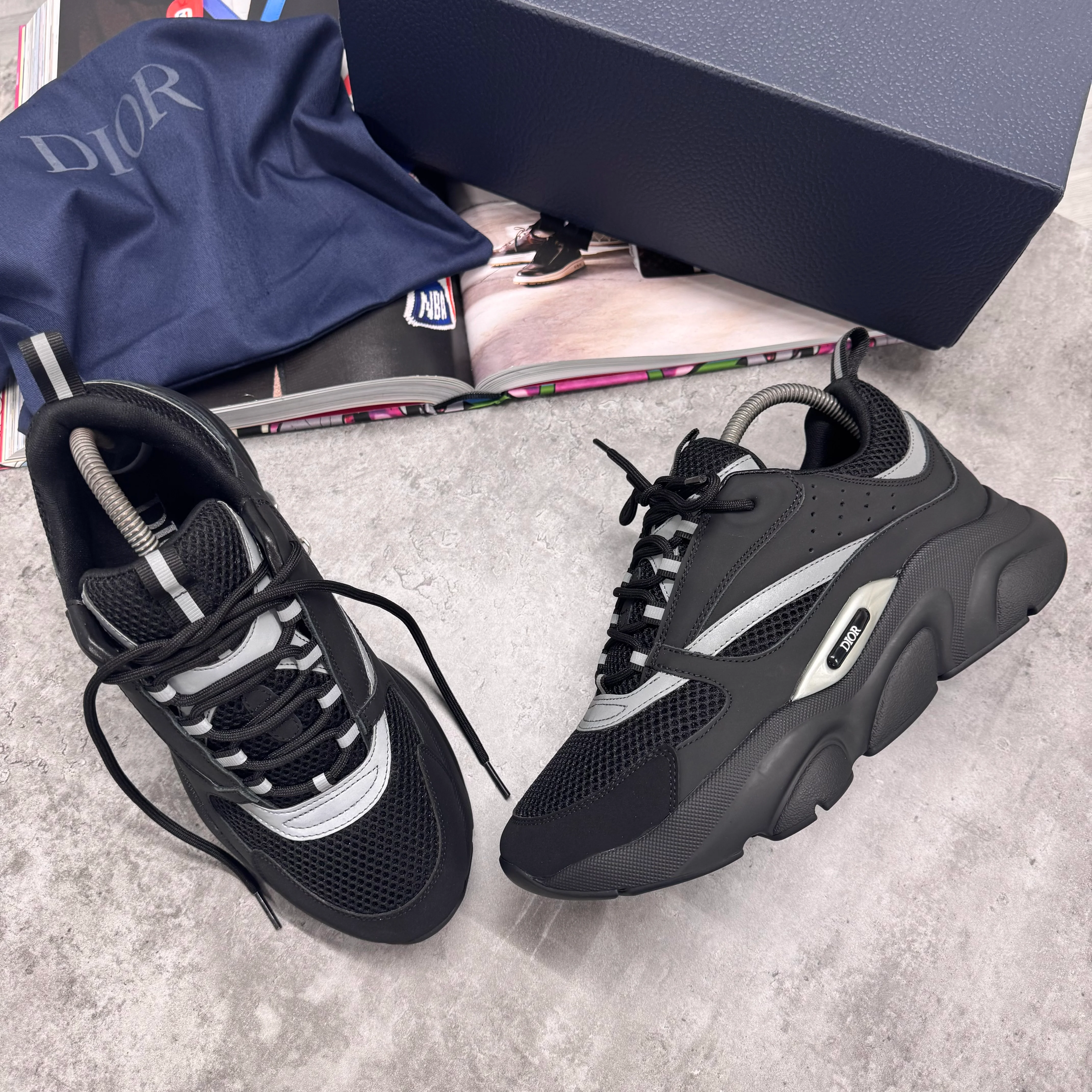 B22 TRAINER - BLACK - Image 3