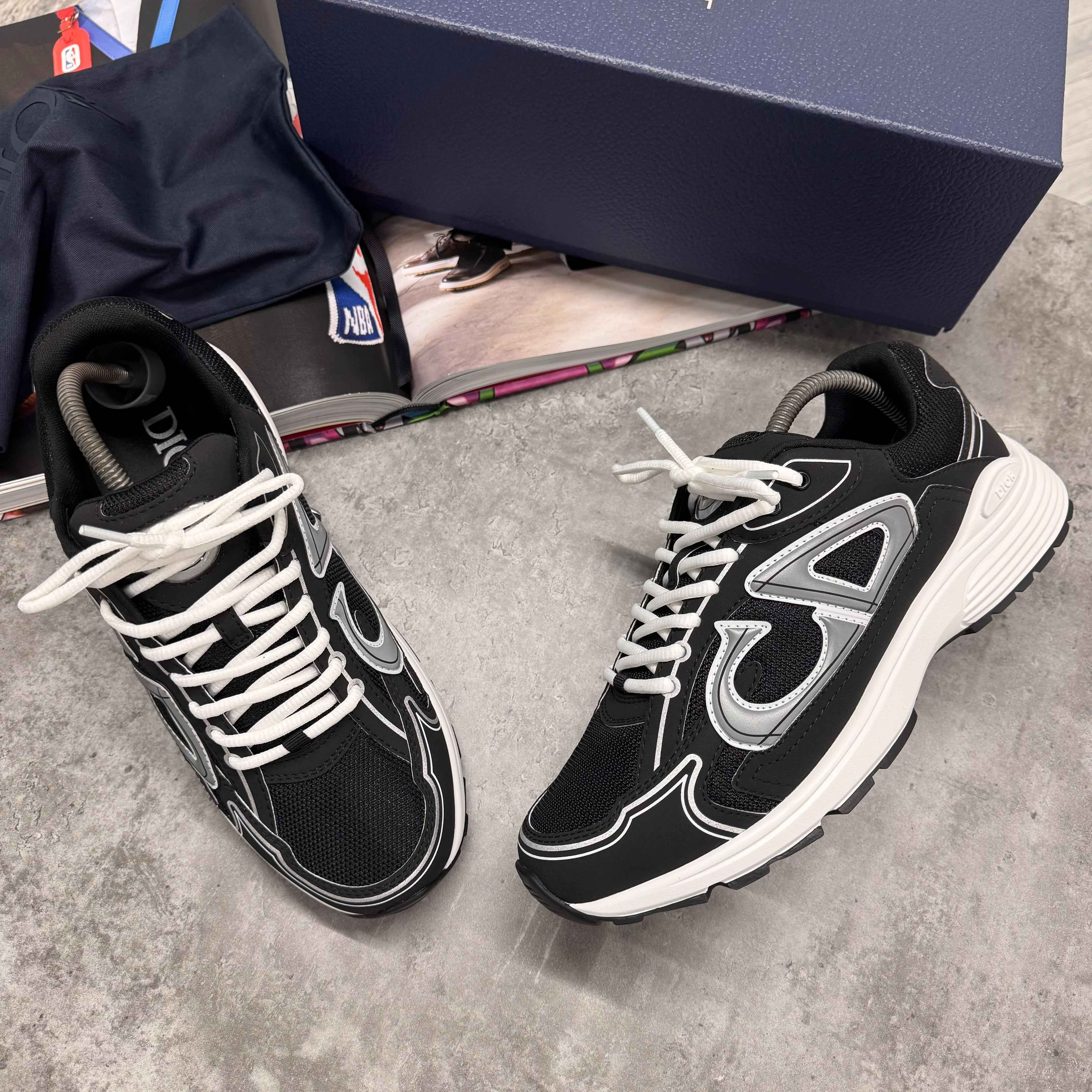 B30 TRAINER - BLACK / WHITE - Image 3